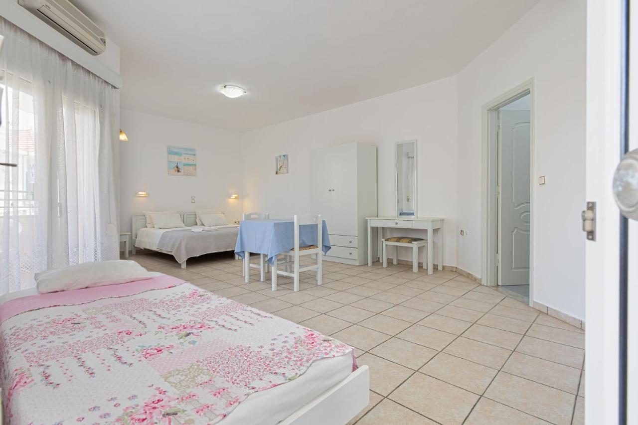 Marias Studios And Apartments Platanias  Bagian luar foto