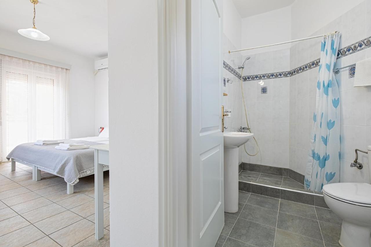 Marias Studios And Apartments Platanias  Bagian luar foto
