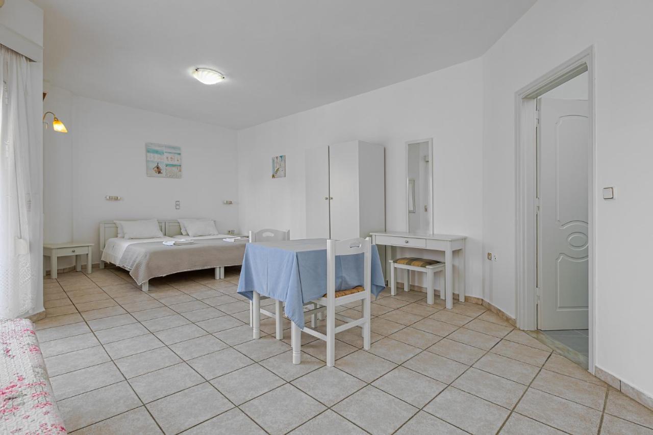 Marias Studios And Apartments Platanias  Bagian luar foto