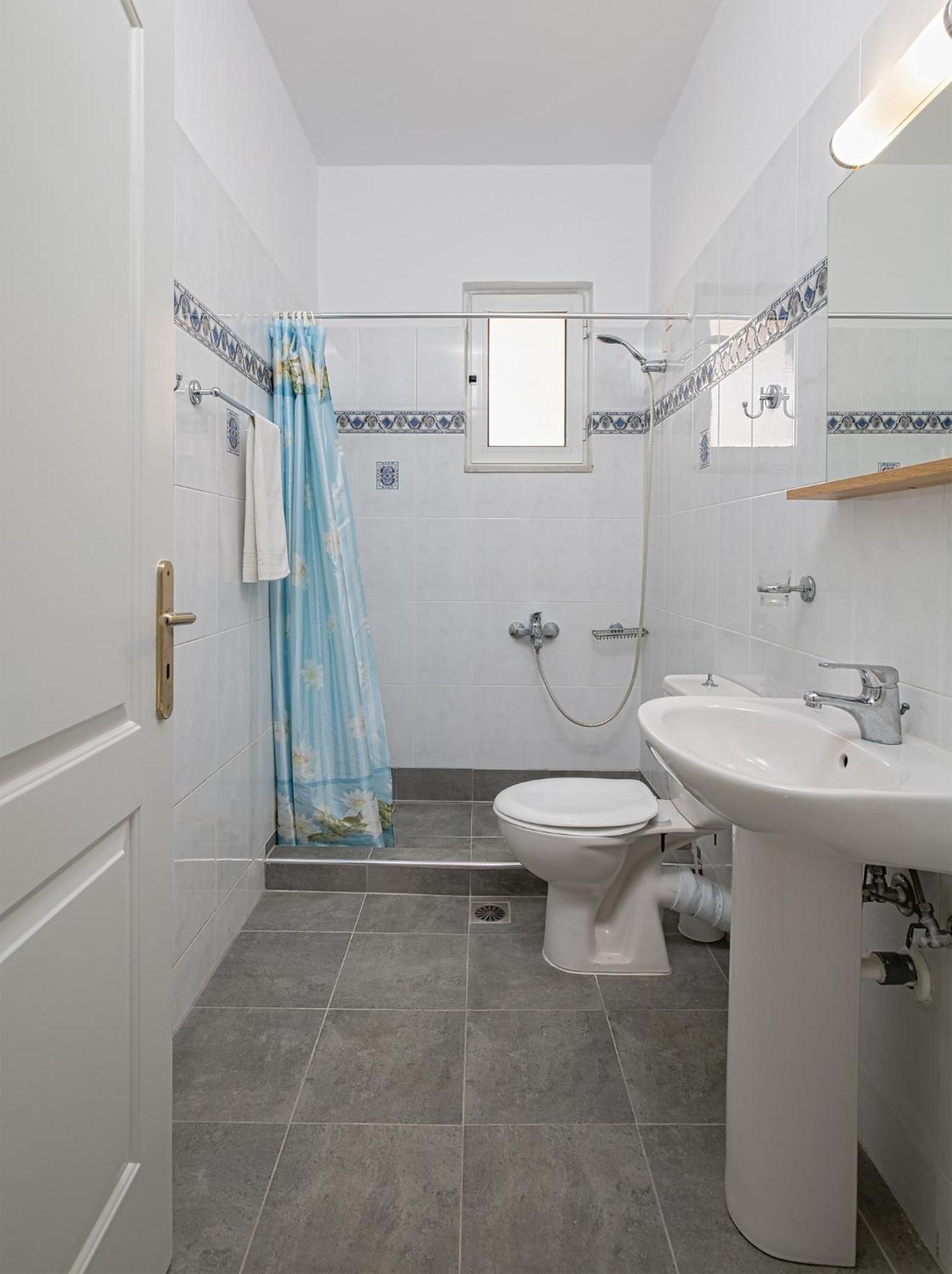 Marias Studios And Apartments Platanias  Ruang foto